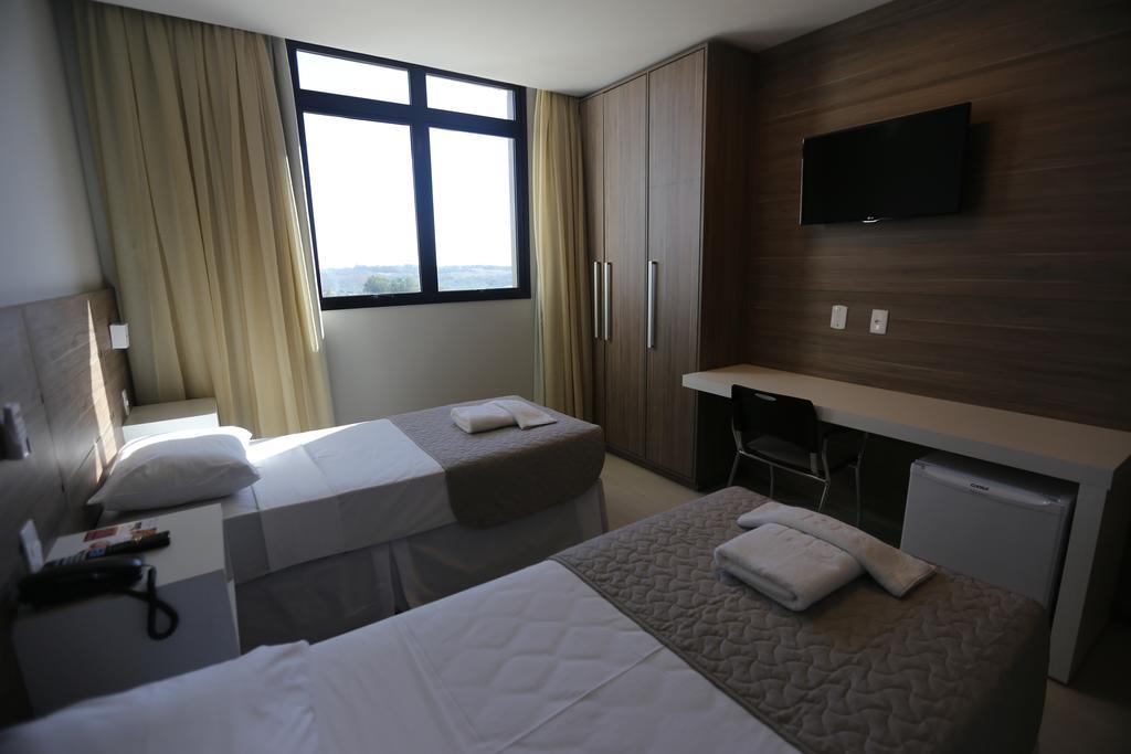 Business Prime Hotel Cuiabá Kültér fotó